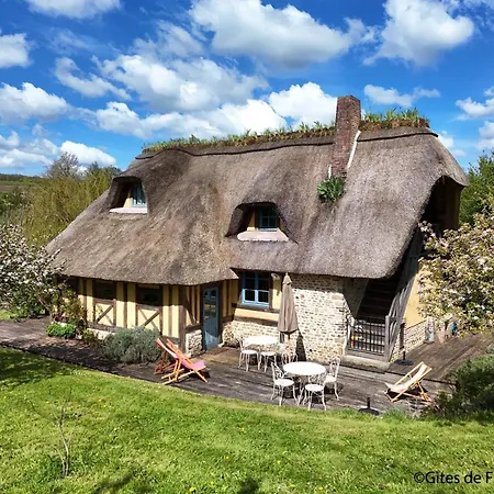 Casa vacanze Chaumiere Typique Avec Jardin, Animaux Admis, Wifi Inclus - Fr-1-497-202